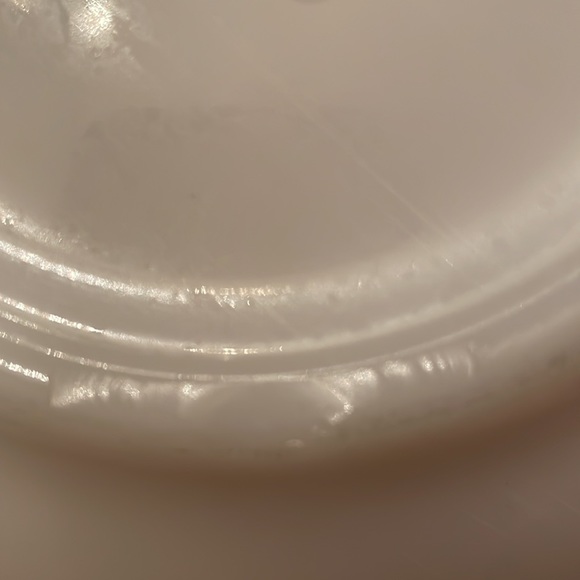 Vintage glass bake bowl - Picture 7 of 7